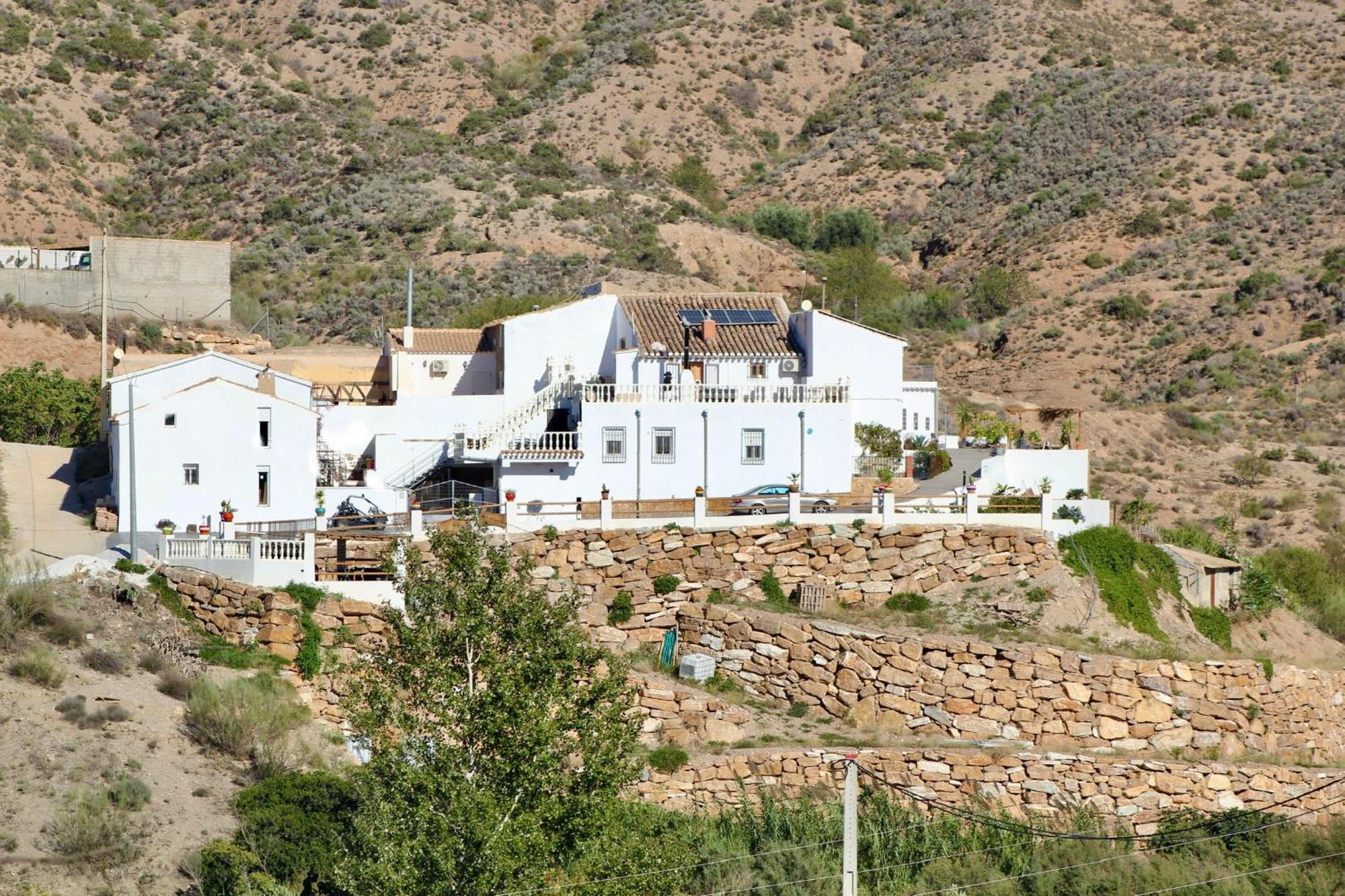 Rambla Retreats Apartment Rojo With Shared Pool & Hot Tub Stunning Views In Oria Dış mekan fotoğraf